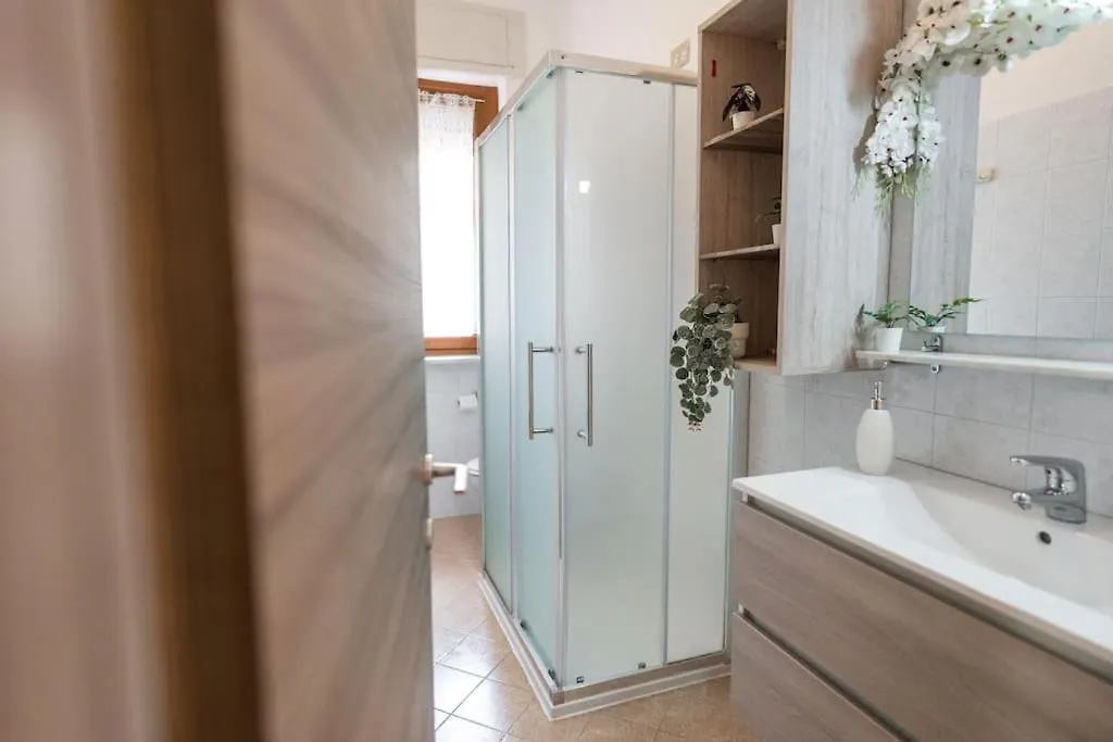 Loano Central Home 5* Διαμέρισμα